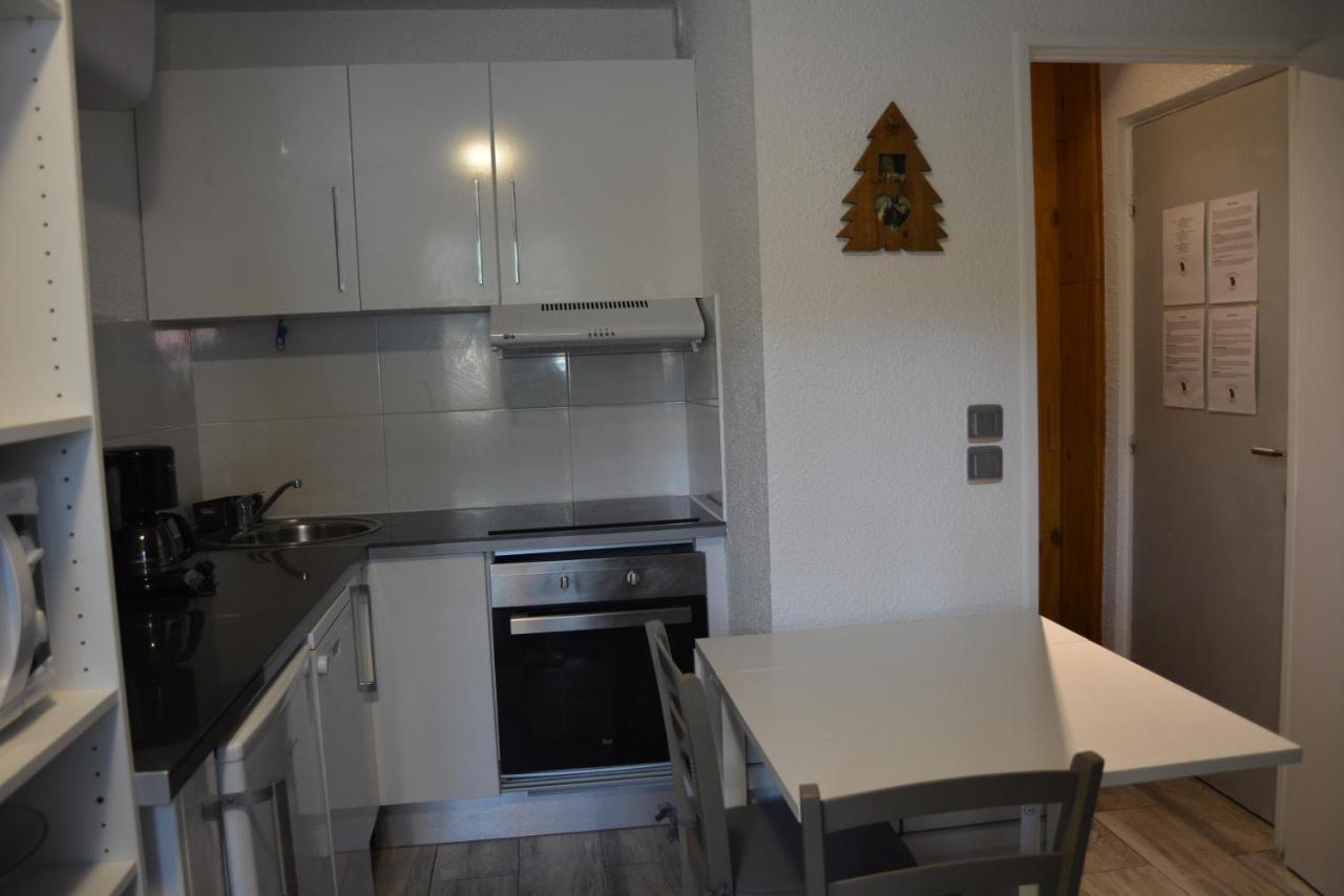 Studio Marmotte Font-Romeu 4 Personnes Avec Balcon Residence Val Soleil Entierement Renove En Juin 2021 Place De Parking & Wifi Gratuit , Draps & Serviettes De Toilettes Non Inclus, Sabanas Y Toallas No Incluidos Luaran gambar